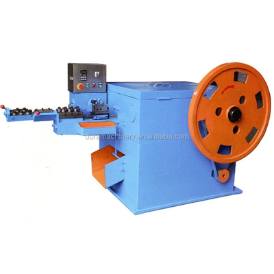 การผลิตเล็บสายไฟฟ้าอัตโนมัติจากเหล็กคาร์บอน 3KW พร้อมอินเวอร์เตอร์ / PLC
